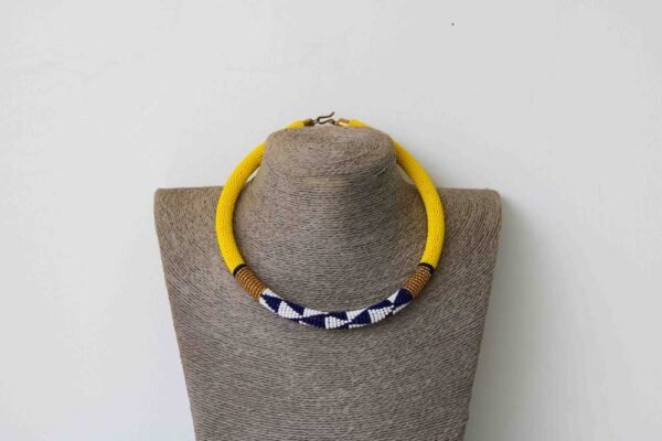 101.jpg NGAO African Beaded necklace, Zulu Tribal Necklace