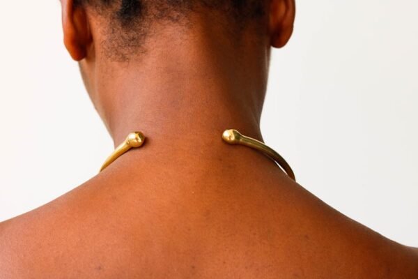 ACHAWI Brass pendant necklace