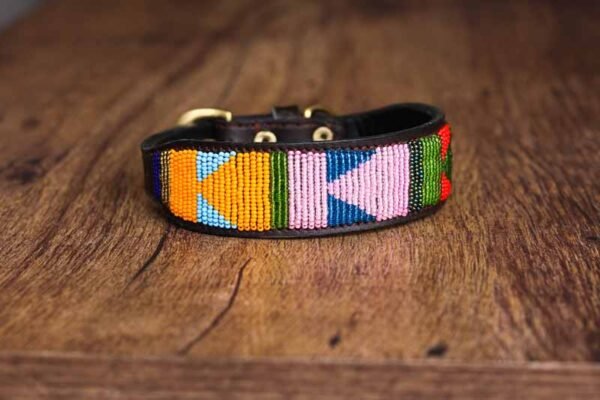 103c-355.jpg KIPIRI African Maasai beaded collar