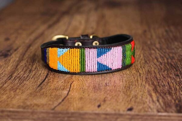 103c-356.jpg KIPIRI African Maasai beaded collar