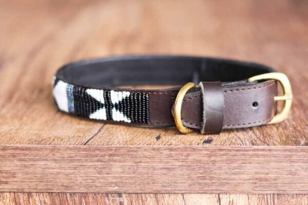 KONYU Maasai beaded dog collar