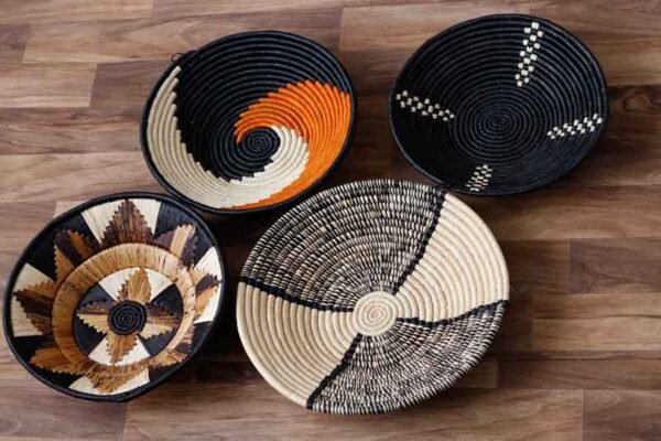 TUMI African Wall baskets, Set of 4 Woven Rwanda Baskets