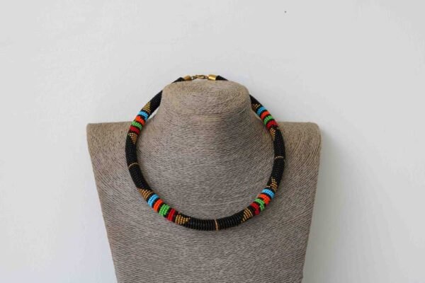 107.jpg MAYU African Beaded necklace, Zulu Tribal Necklace