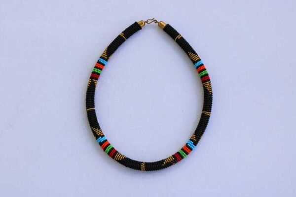 107b.jpg MAYU African Beaded necklace, Zulu Tribal Necklace