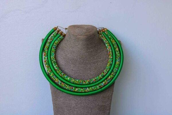 18c-28.jpg HAKI African Green Beaded necklace