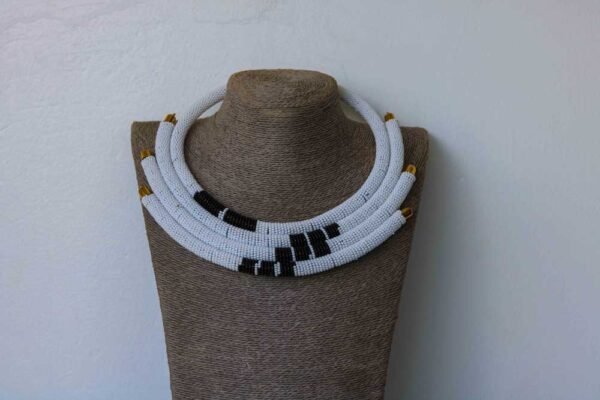 TAHIYA White Beaded Zulu necklace
