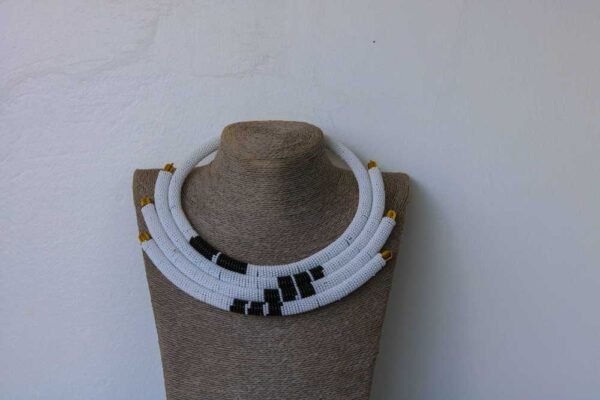 TAHIYA White Beaded Zulu necklace