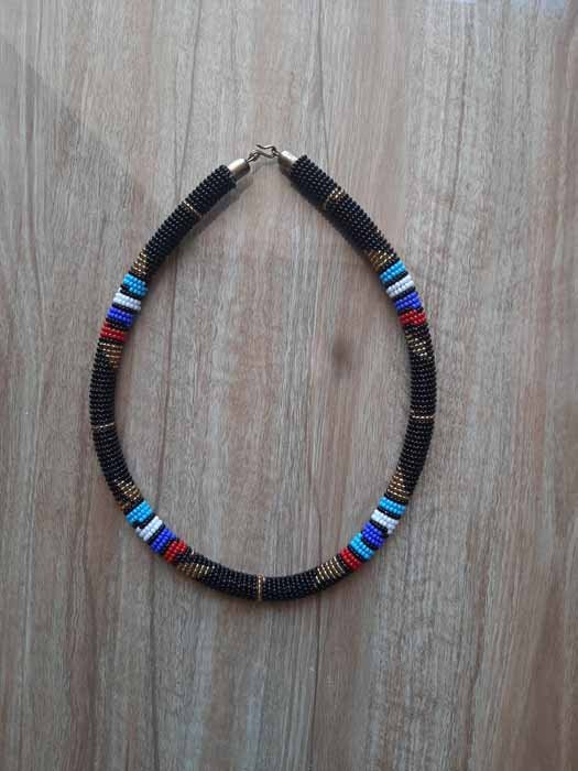 FARAJI African Zulu Beaded black necklace