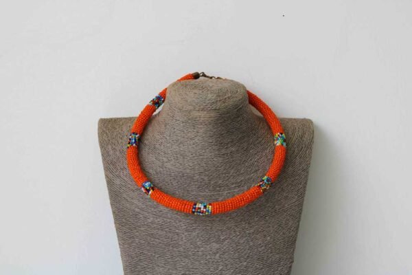 95.jpg KIKI African Beaded necklace, Zulu Tribal Necklace