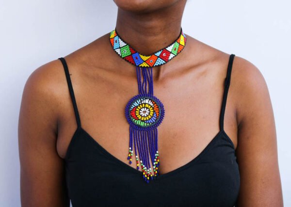 ARIFA African Beaded Choker necklace