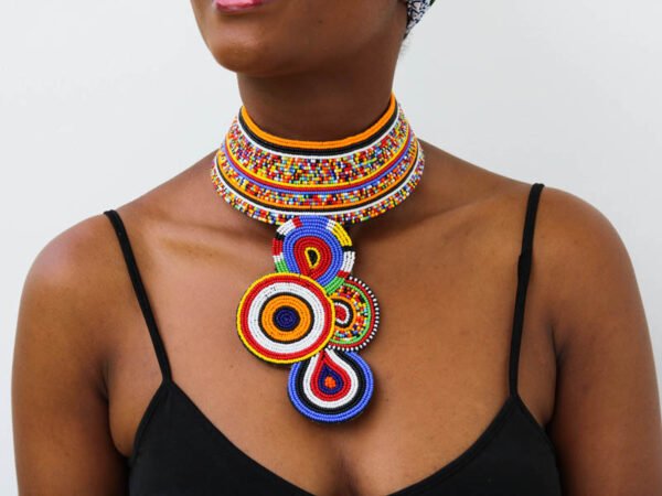 RIARA Beaded Leather necklace