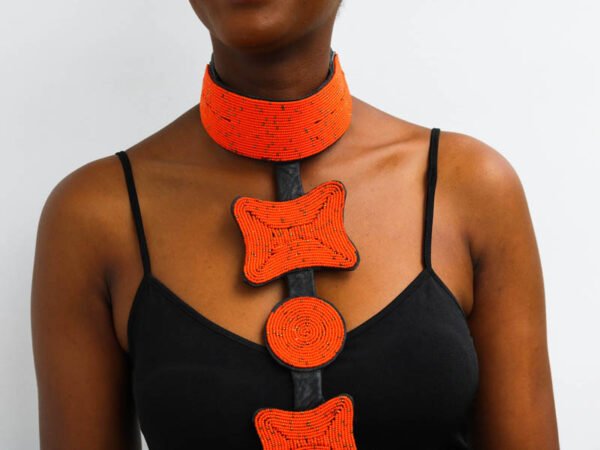 KIAMBU Beaded Pendant necklace