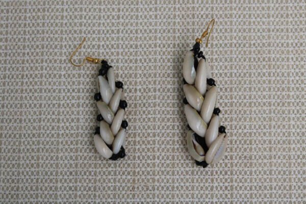 FAUZI African Cowrie earrings