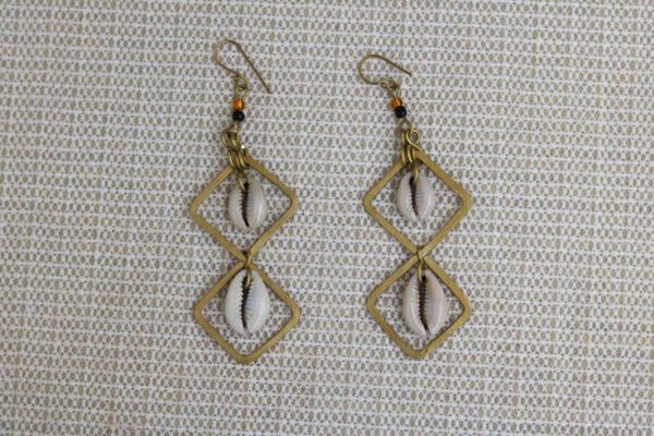 IMG_1647.jpg DALILA African Cowrie earrings