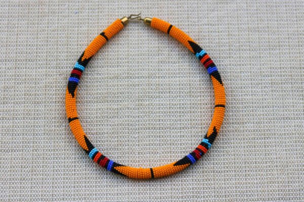 MAKAMU African Beaded necklace