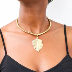 ACHAWI Brass pendant necklace