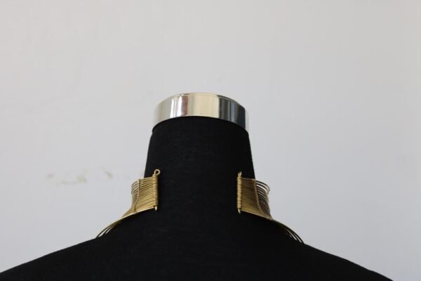ETAGO African brass choker necklace