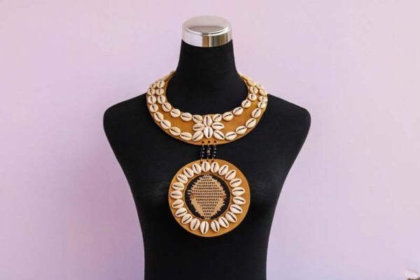 NYADISI Cowrie pendant necklace with matching bracelet