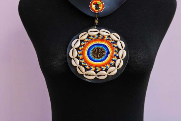 LIMURU Beaded Leather necklace