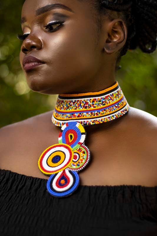 AKIA African beaded choker necklace