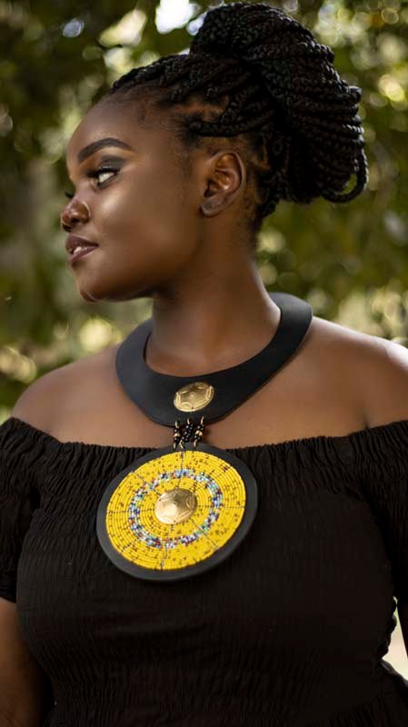 KIHINGO Beaded Leather necklace